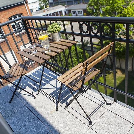 Homewell Apartments Pod Szczerbatym ポズナン エクステリア 写真