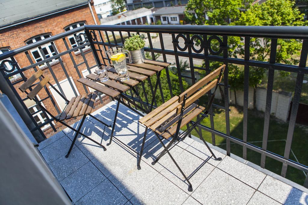 Homewell Apartments Pod Szczerbatym ポズナン エクステリア 写真